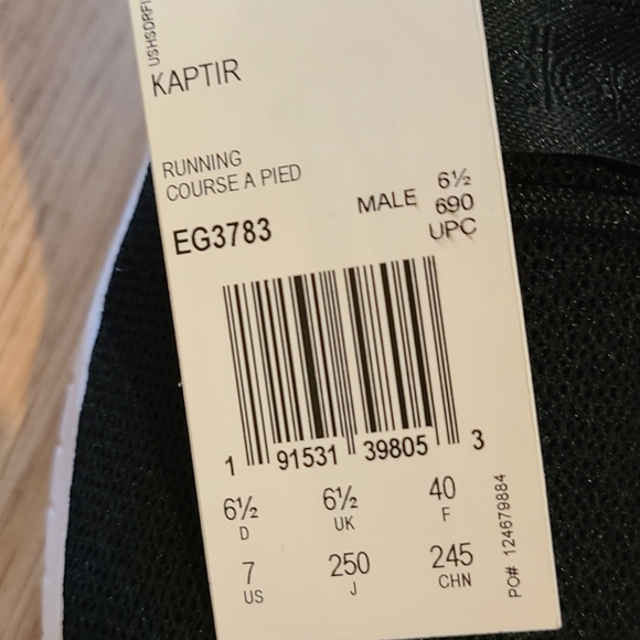 Adidas running shoe - Picture 4 of 7